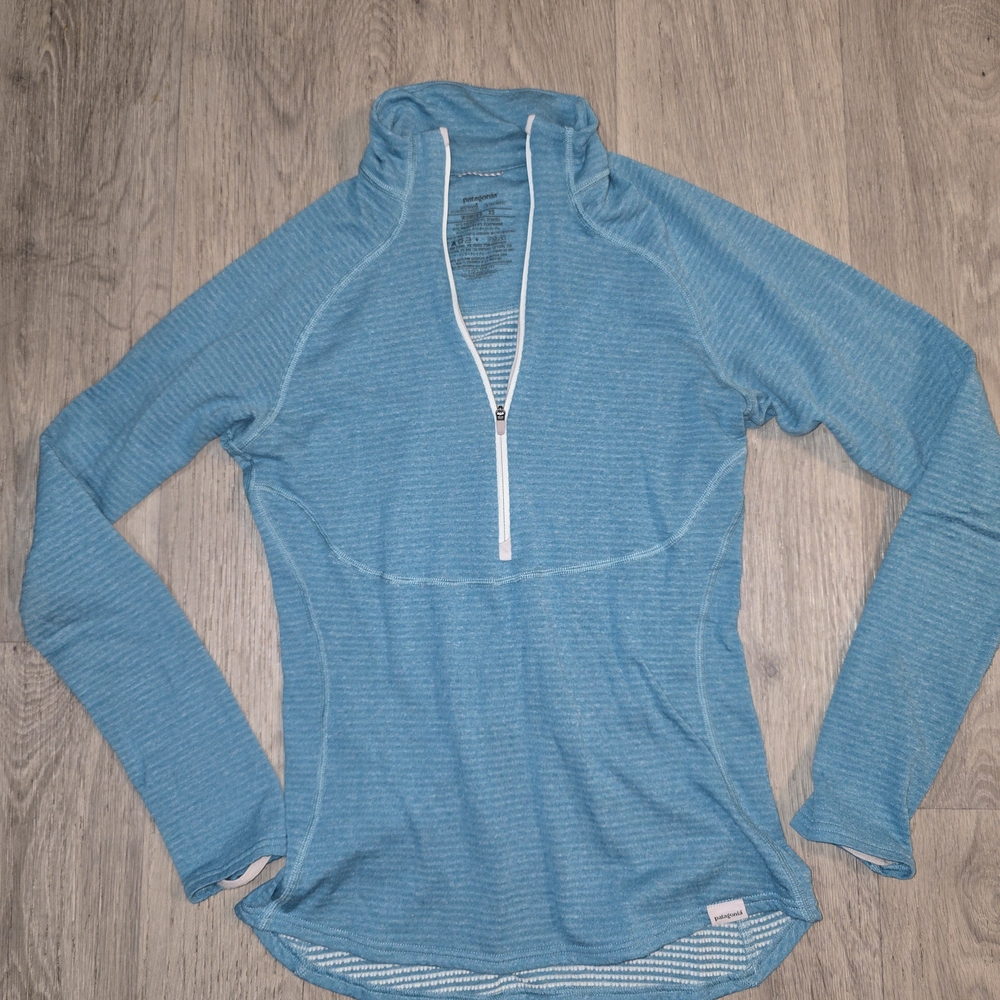 Patagonia Women's Teal Quarter-Zip Pullover